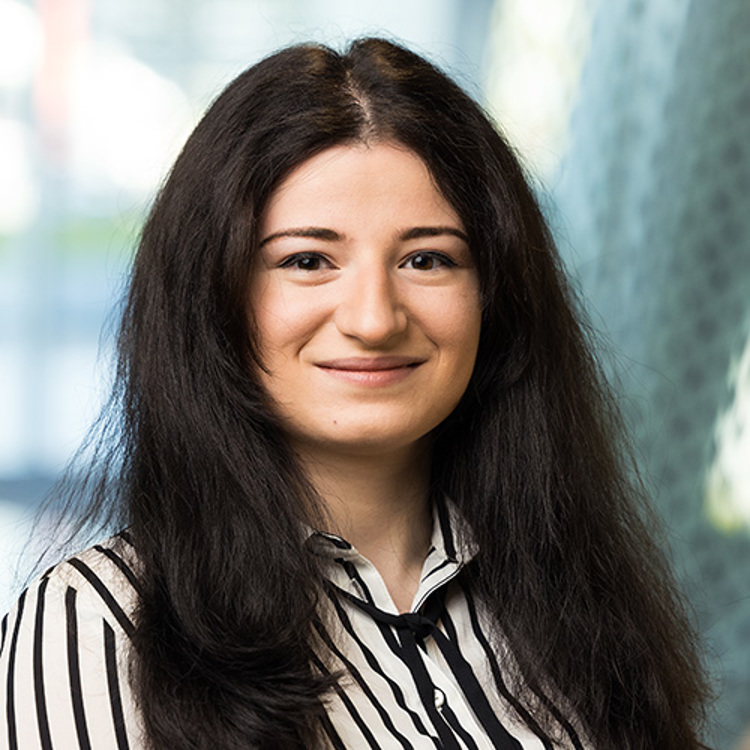 This is an image of Mari Maisuradze.